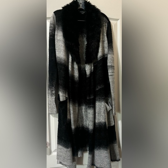 BEBE Wrap Wool Gray Coat with Black Fur Women's L - Picture 1 of 2